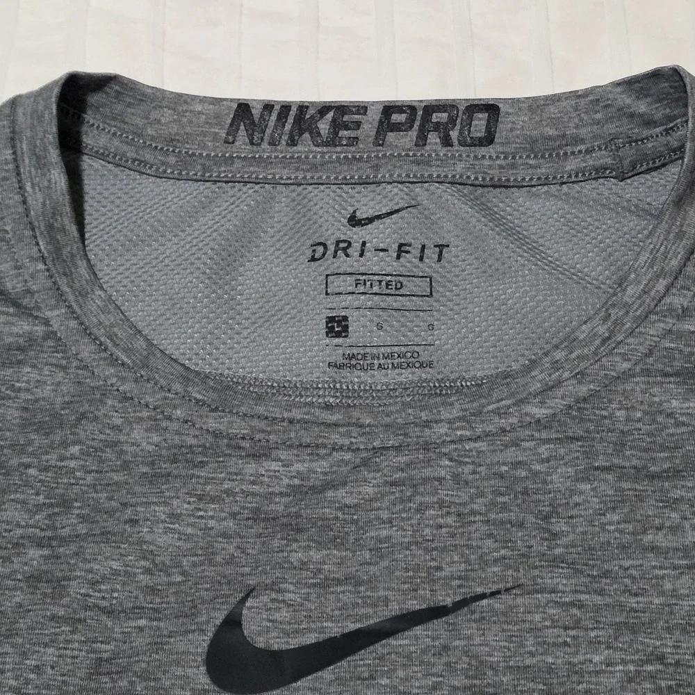 Nike pro combat